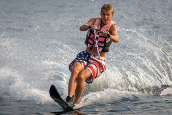 water skier